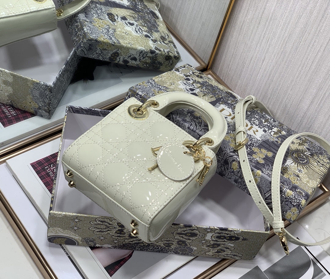 lady D*or micro-12*10*5cm