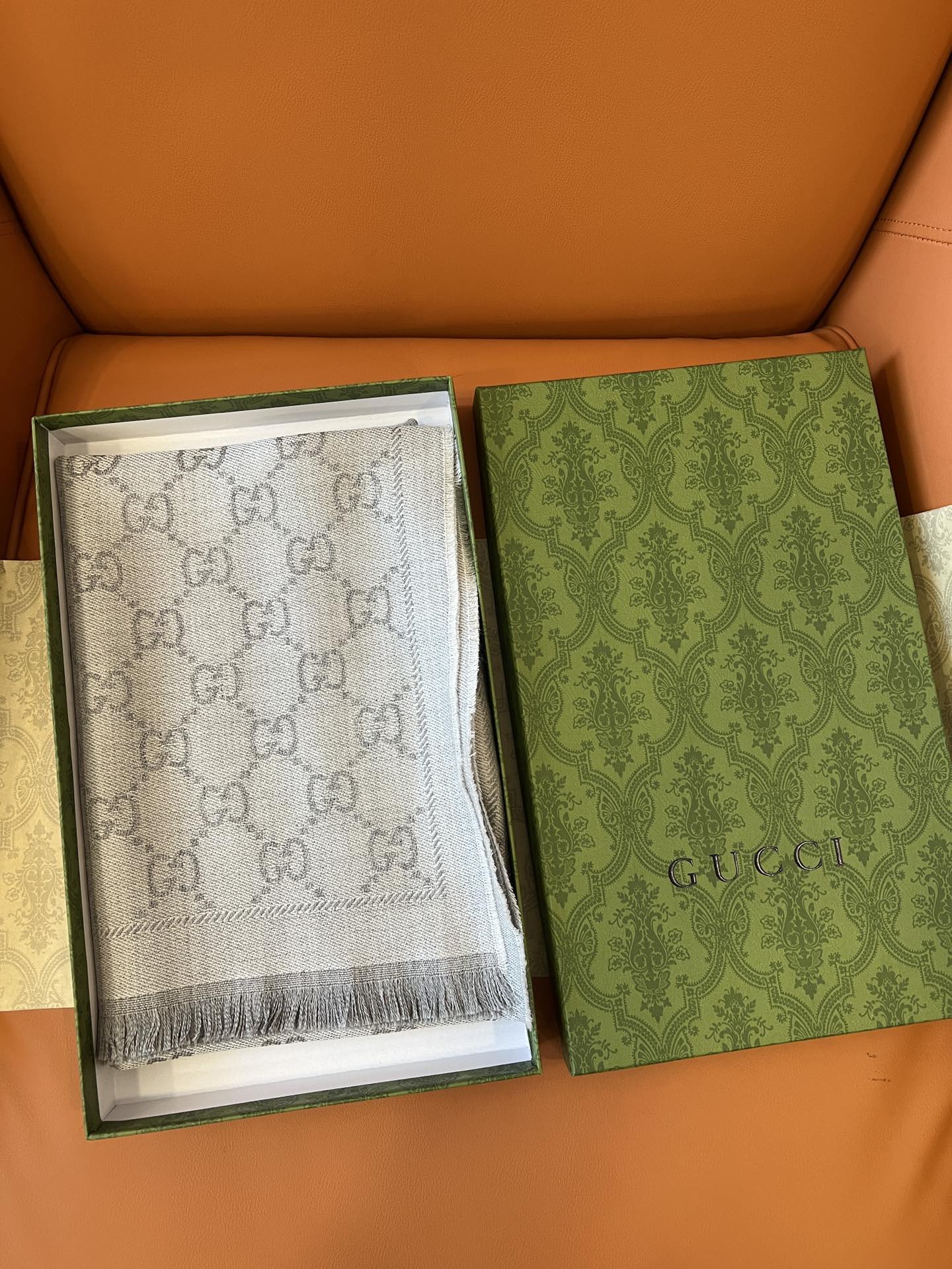 G*u*i scarf-48*180cm