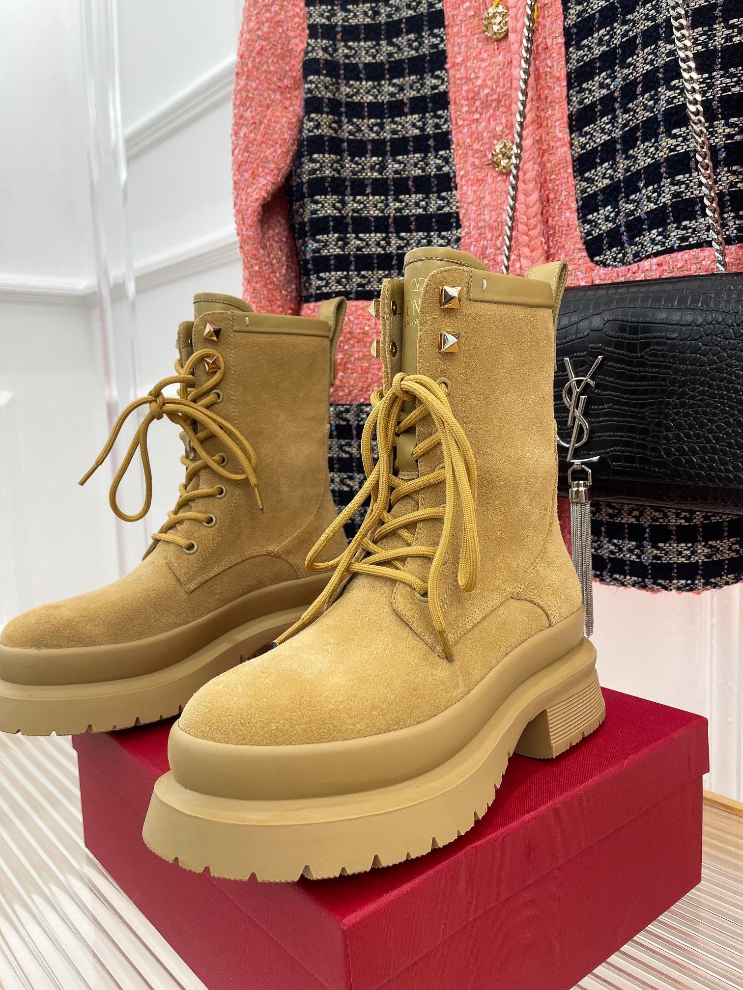 Valentino Boots(EU35-41)