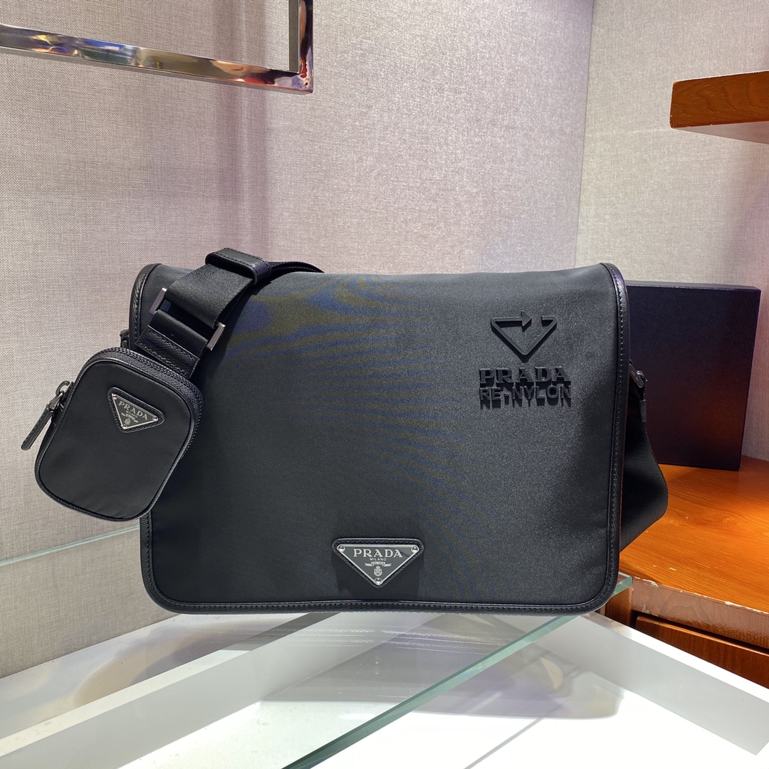 Pra*a 2vd039 messenger bag -33*24*8cm