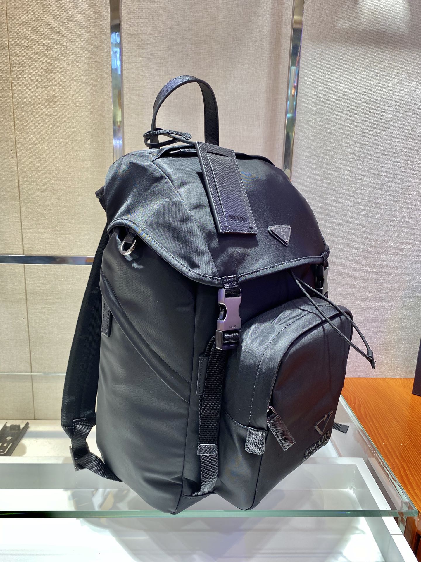 Pra*a 2vz135 backpack -27*45*17cm
