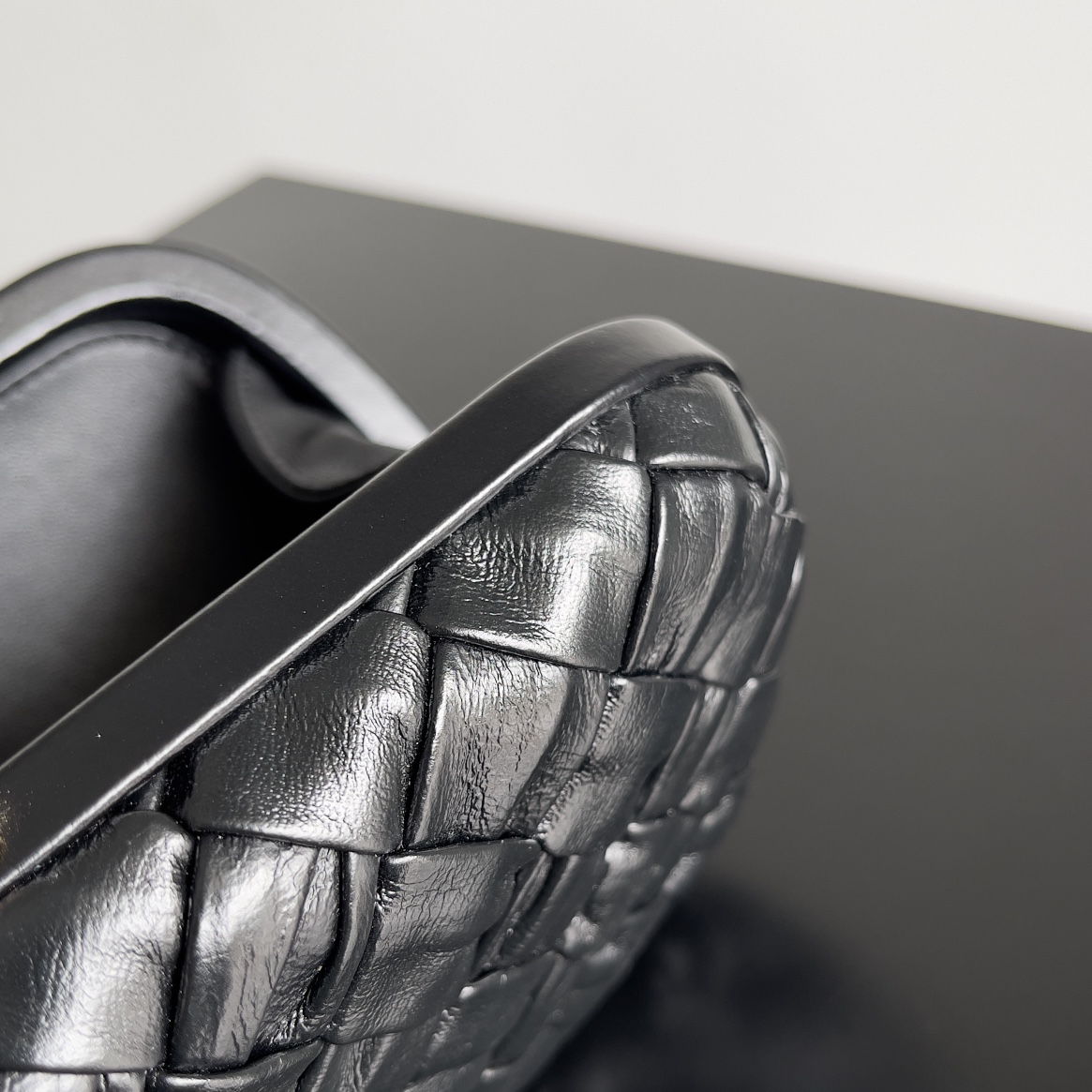 bo*te*ga Ve*ne*ta knot pouch-20.5*6*12.5cm