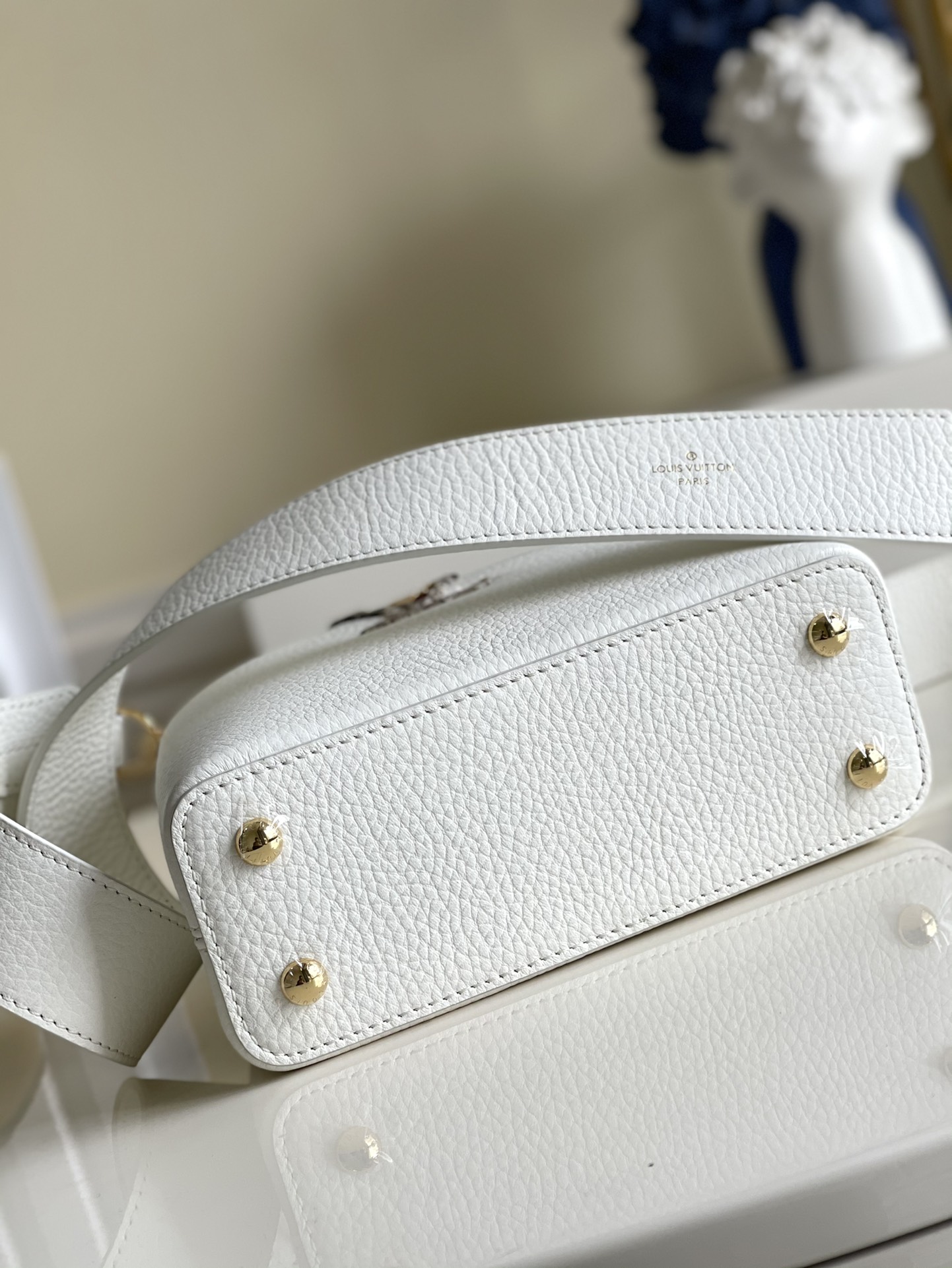 l0*is V*t0n mini capucines handlebag-21*14*8cm