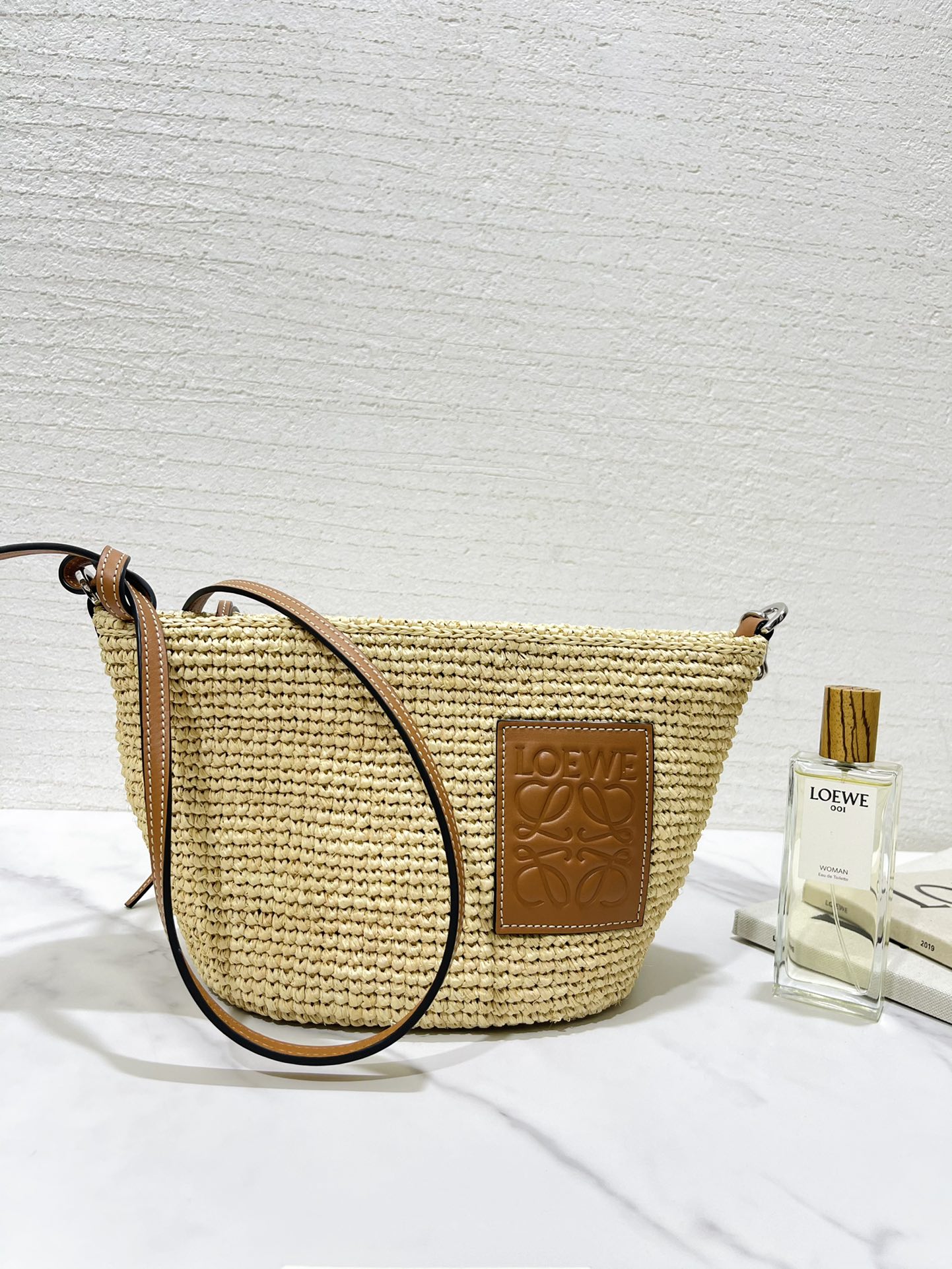 L0ew* pochette raffia bag-11*15.5*17.5cm