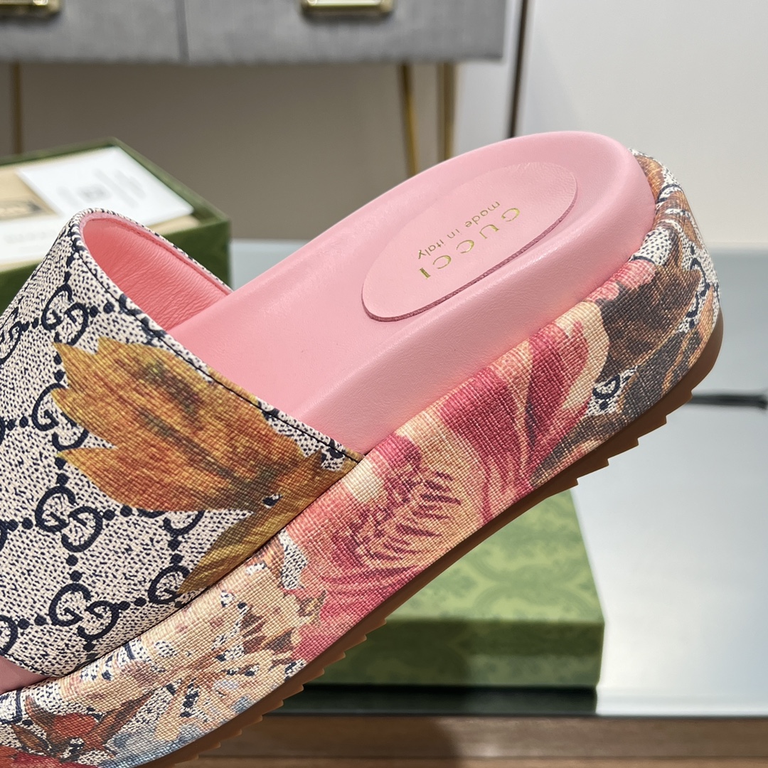 G*u*i slides(size35-43)