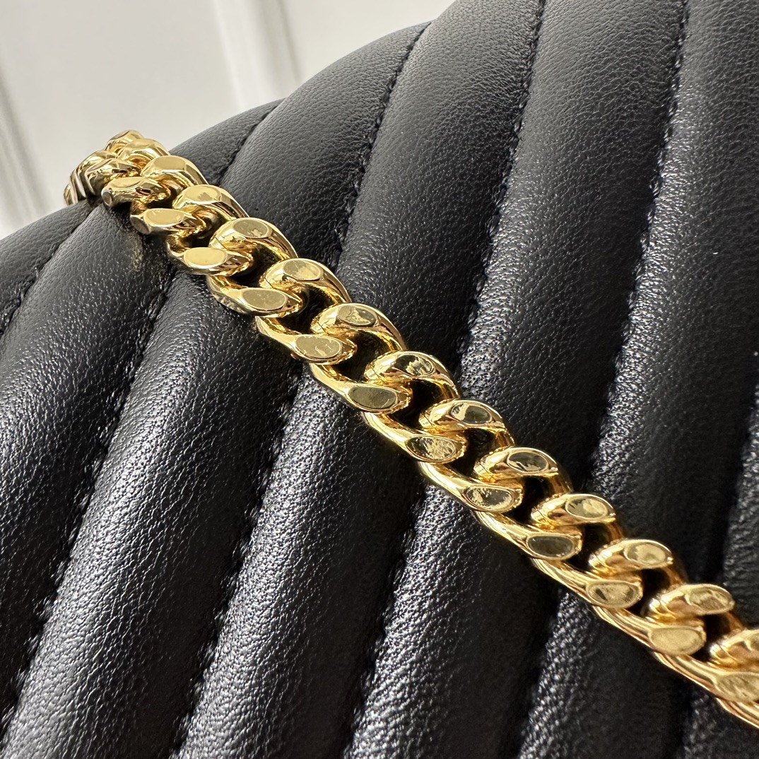 Y*L kate lambskin leather-26x13.5x4.5cm