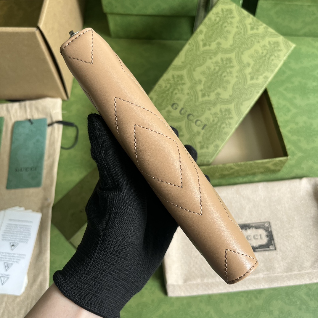 G*u*i wallet-19.5*11*3cm