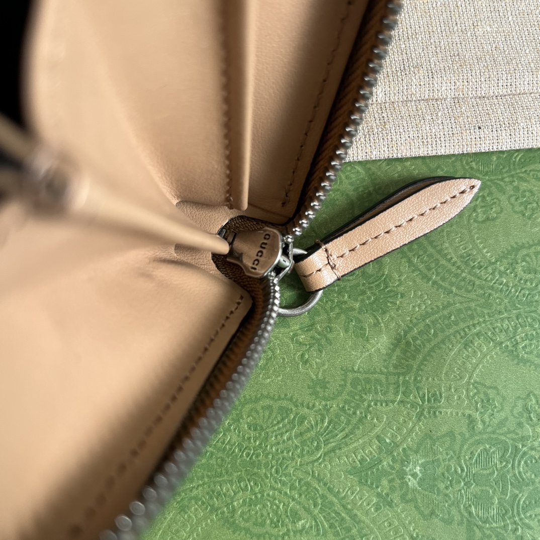 G*u*i wallet-19.5*11*3cm