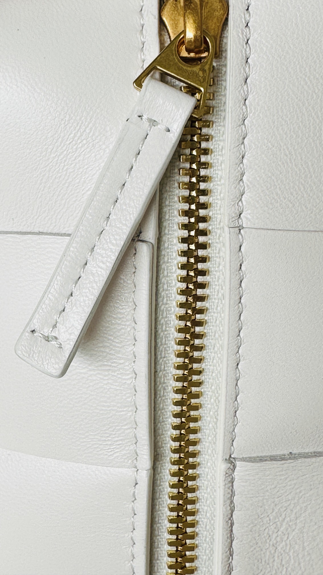 bo*te*ga Ve*ne*ta brick mini cassette bag-23.5*10*10cm