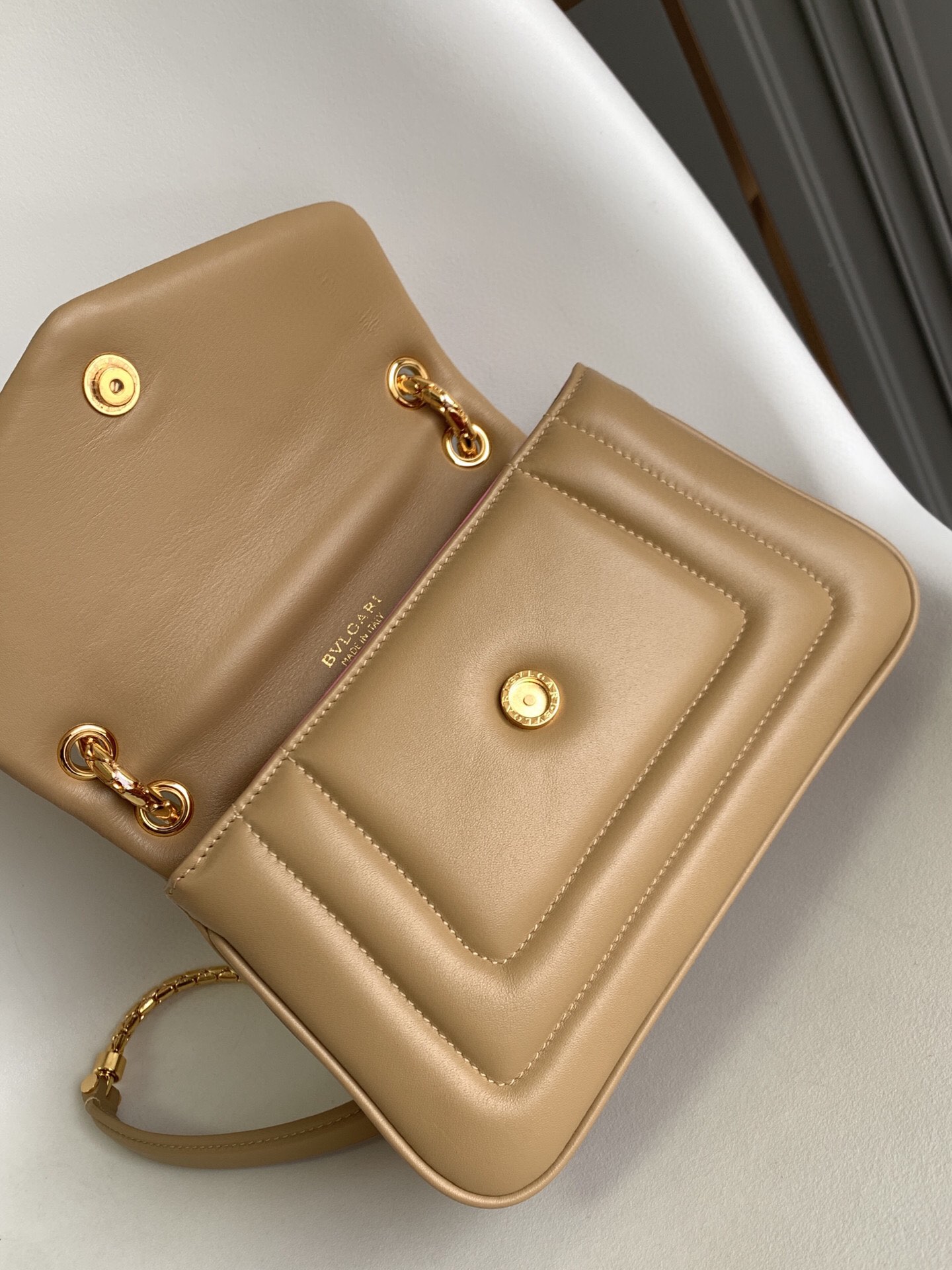 B*l*ai serpenti reverse-22.5*15*7cm