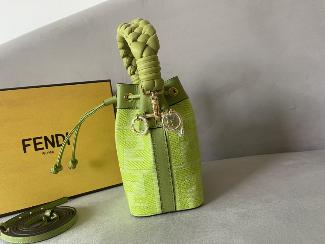 F**di mini mon tresor bag -12x18x10cm