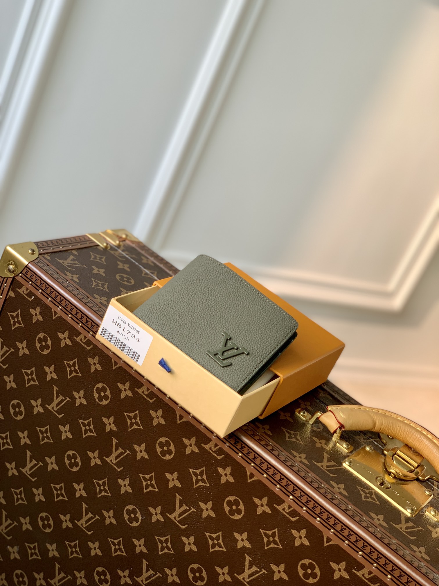 l0*is V*t0n portefeuille multiple wallet-11.5 x 9 x 1.5 cm