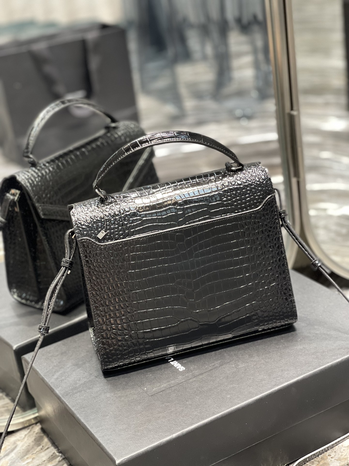 Y*L cassandra bag-24.5×20×11.5cm