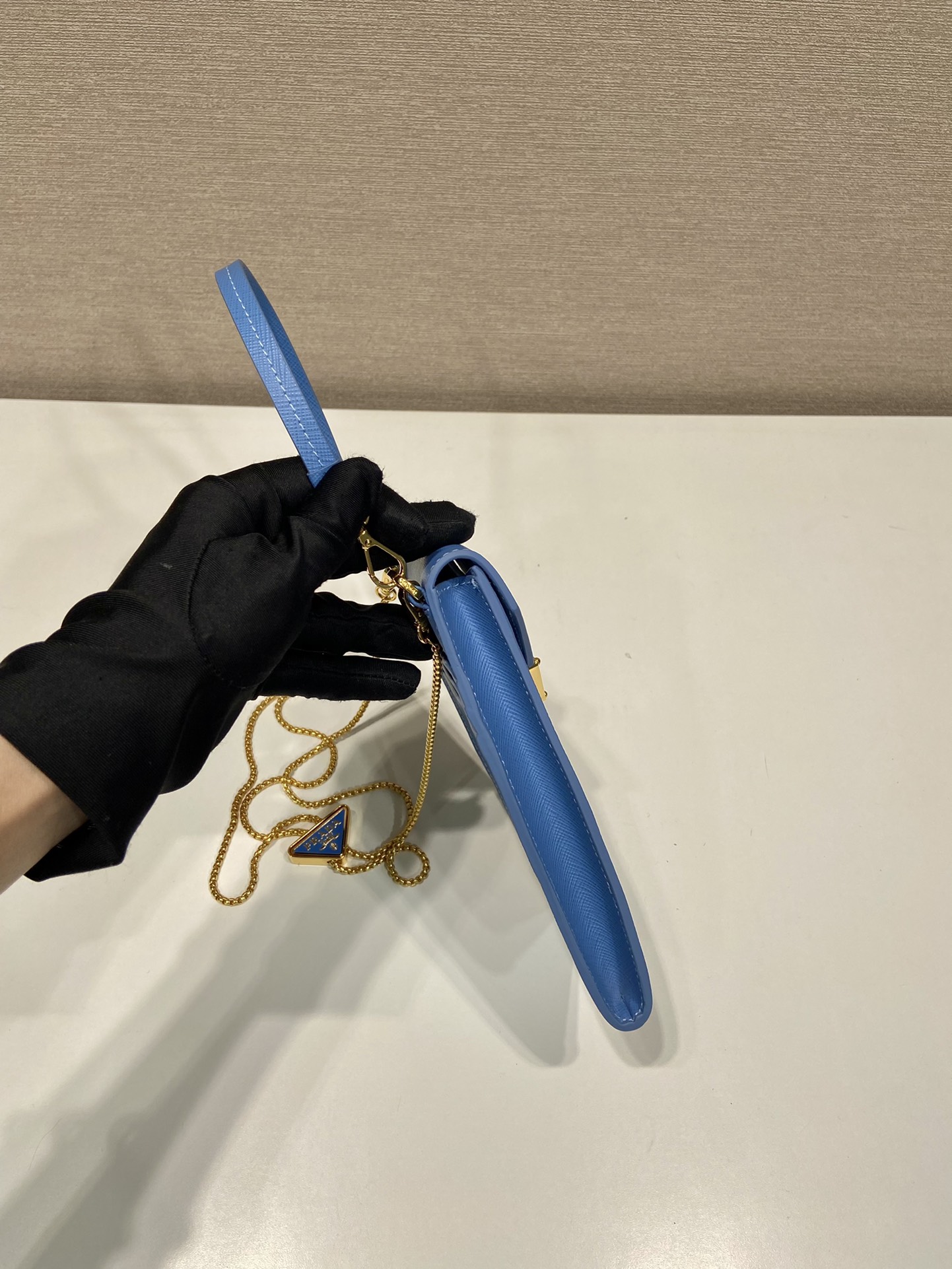 Pra*a 1bp050 phone bag-10.5*18*3cm