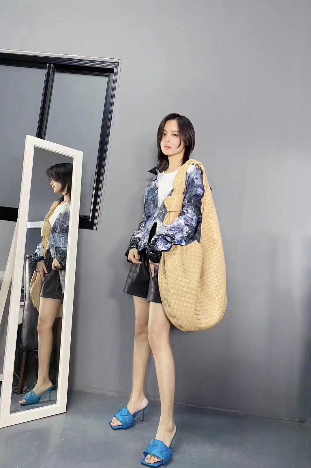 bo*te*ga Ve*ne*ta jodie tote-90*65*20cm