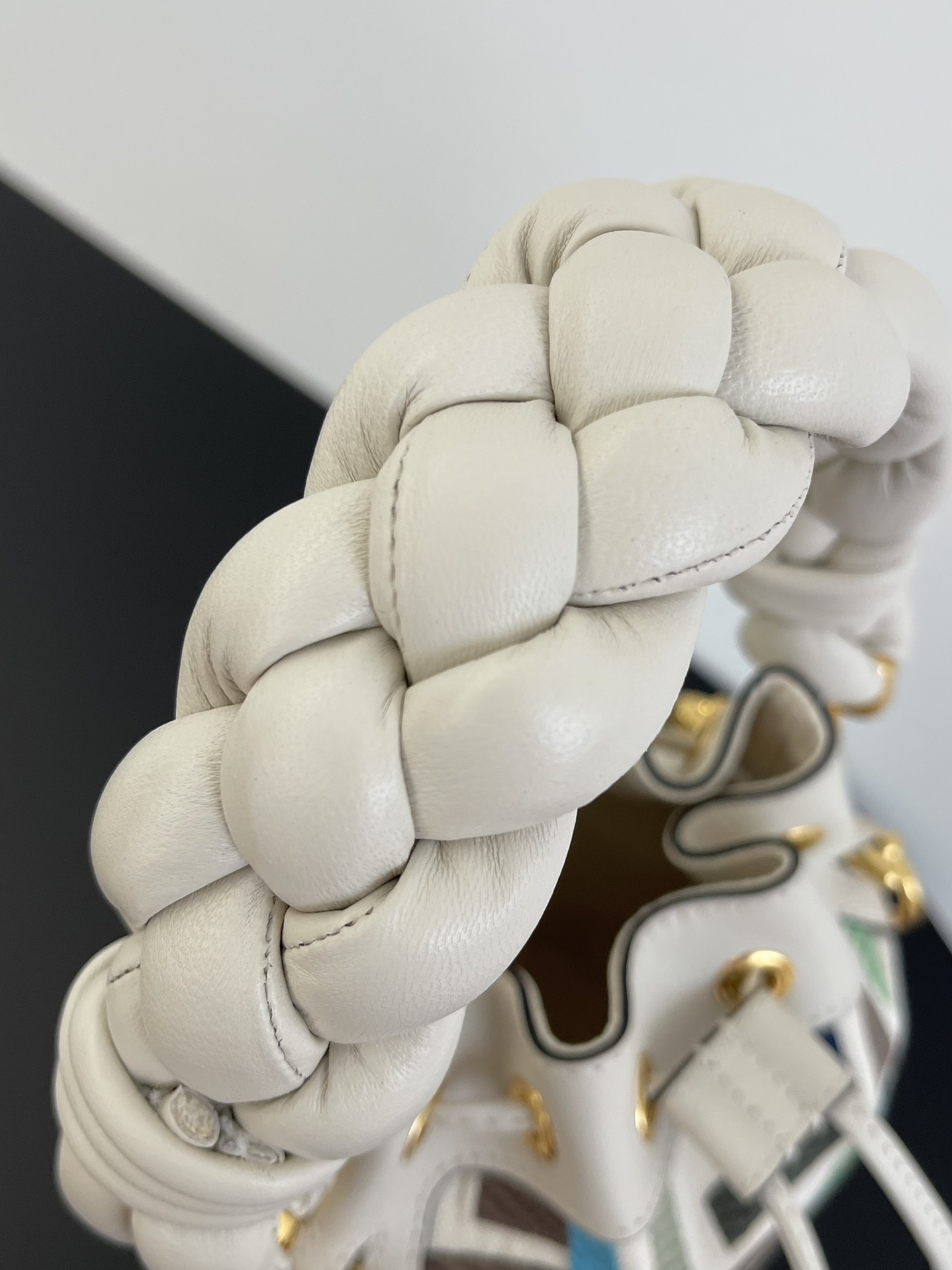 F**di mini mon tresor bag -12x18x10cm