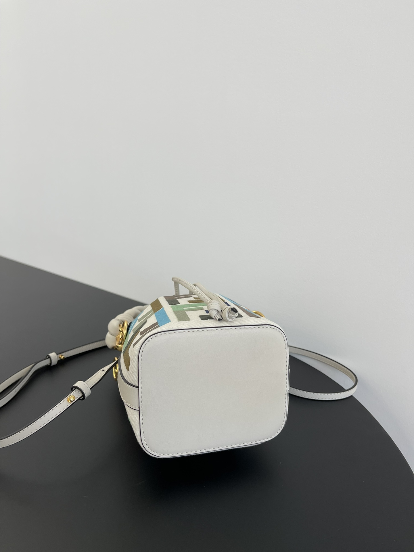 F**di mini mon tresor bag -12x18x10cm