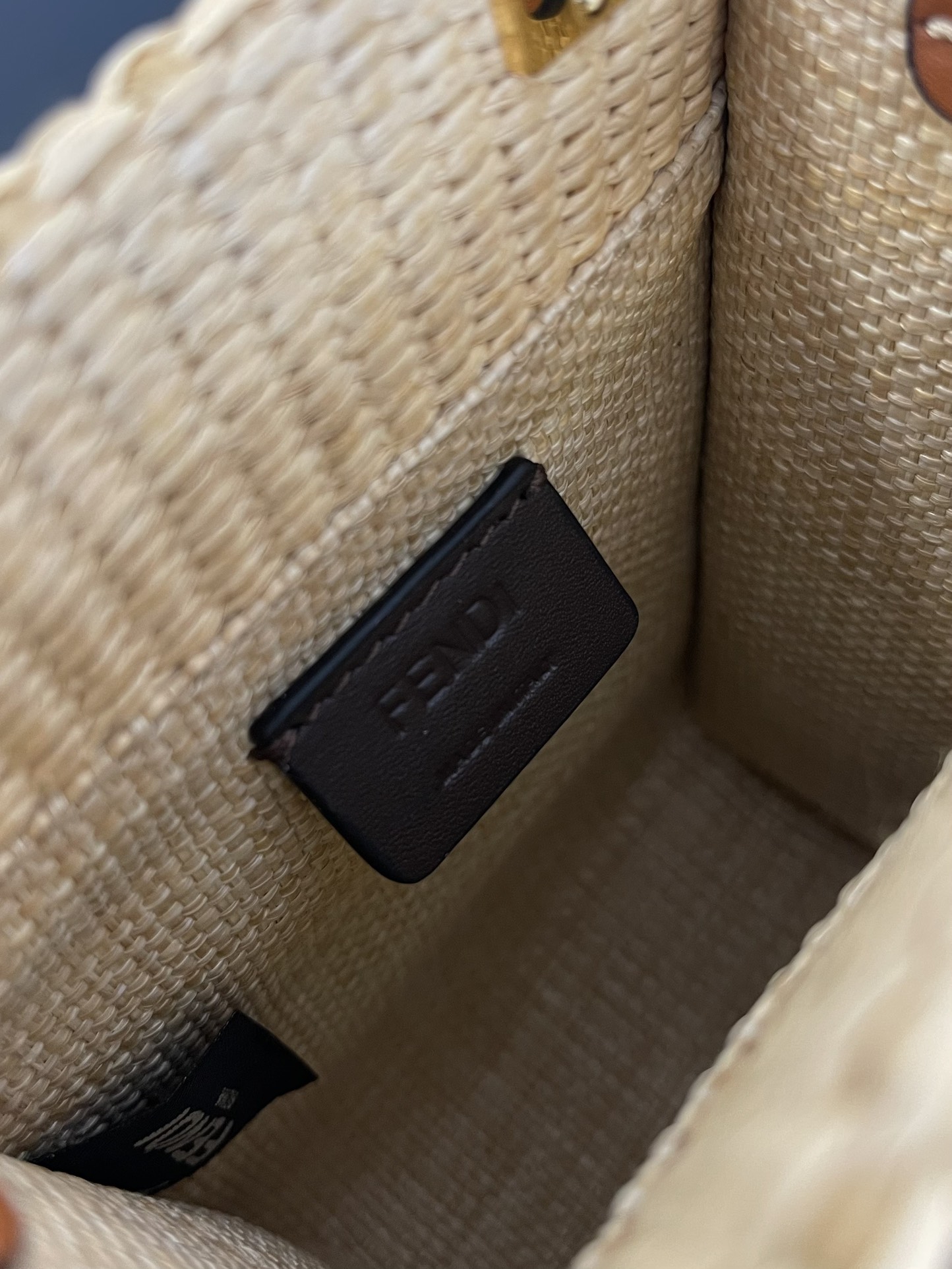 F**di sunshine mini tote -13x6.5x18cm