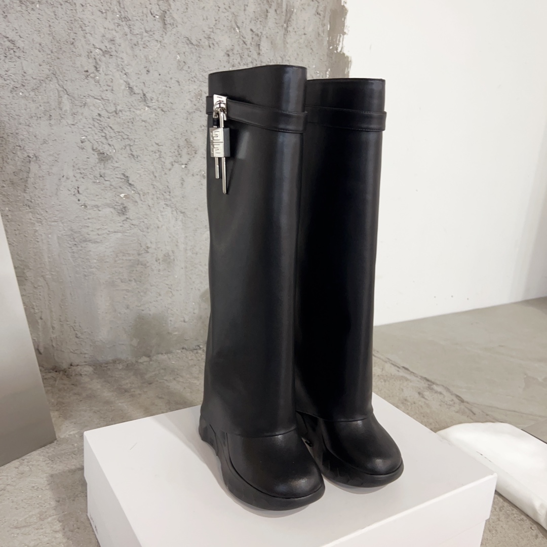 Givenchy Boots(EU35-41)
