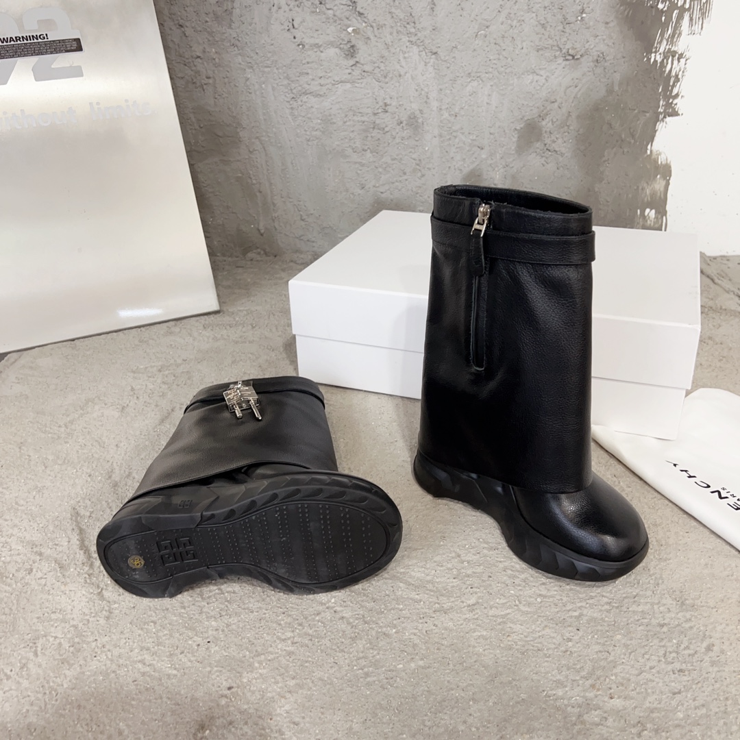 Givenchy Boots(EU35-41)