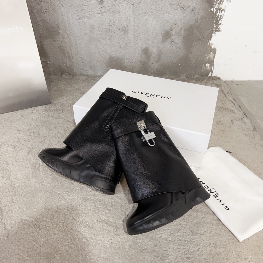 Givenchy Boots(EU35-41)