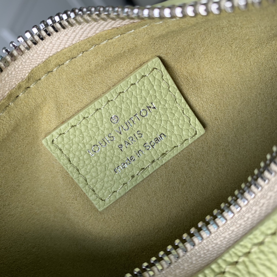 l0*is V*t0n mini moon bag m46692-20.5 x 11 x 5cm