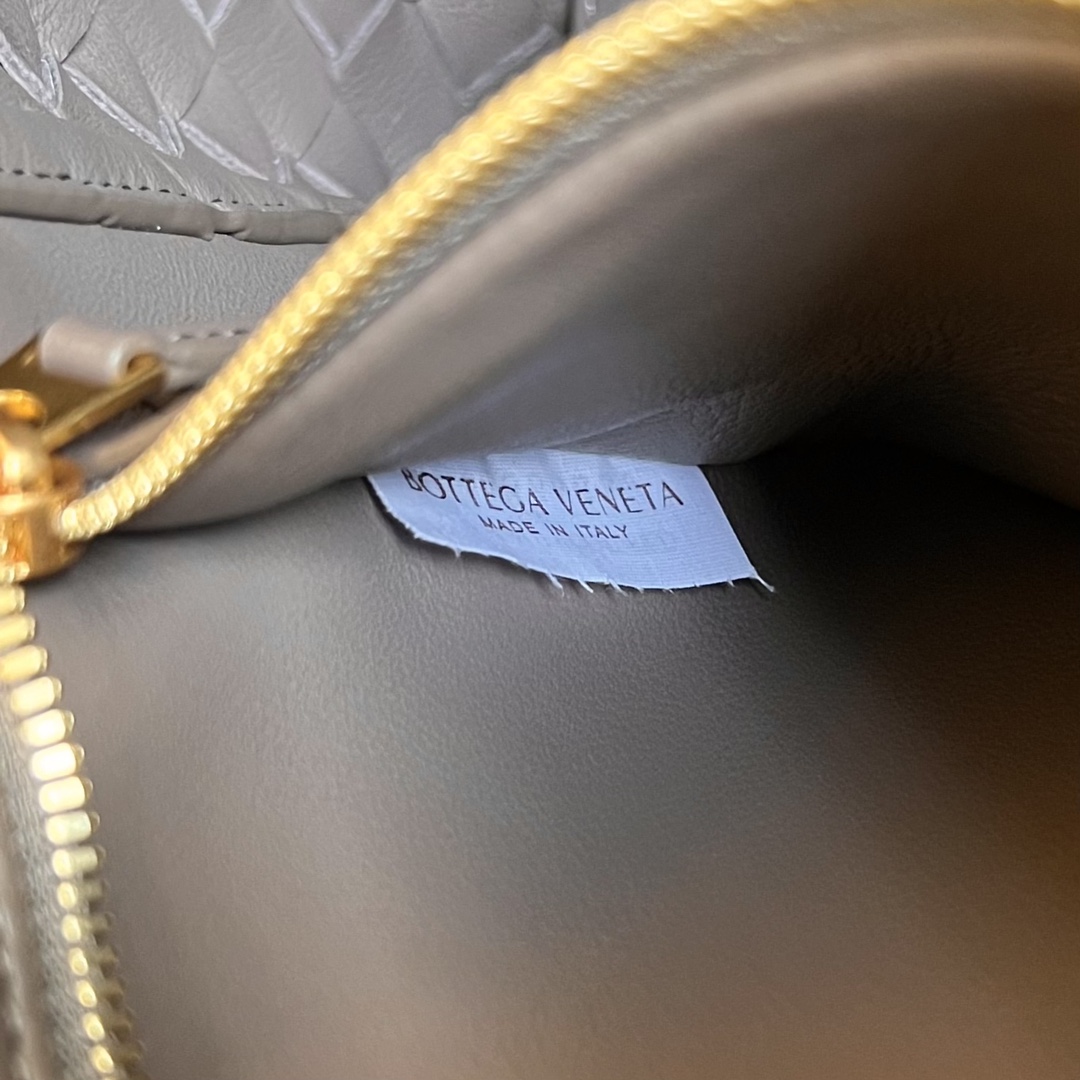 bo*te*ga Ve*ne*ta andiamo-29*18*10cm