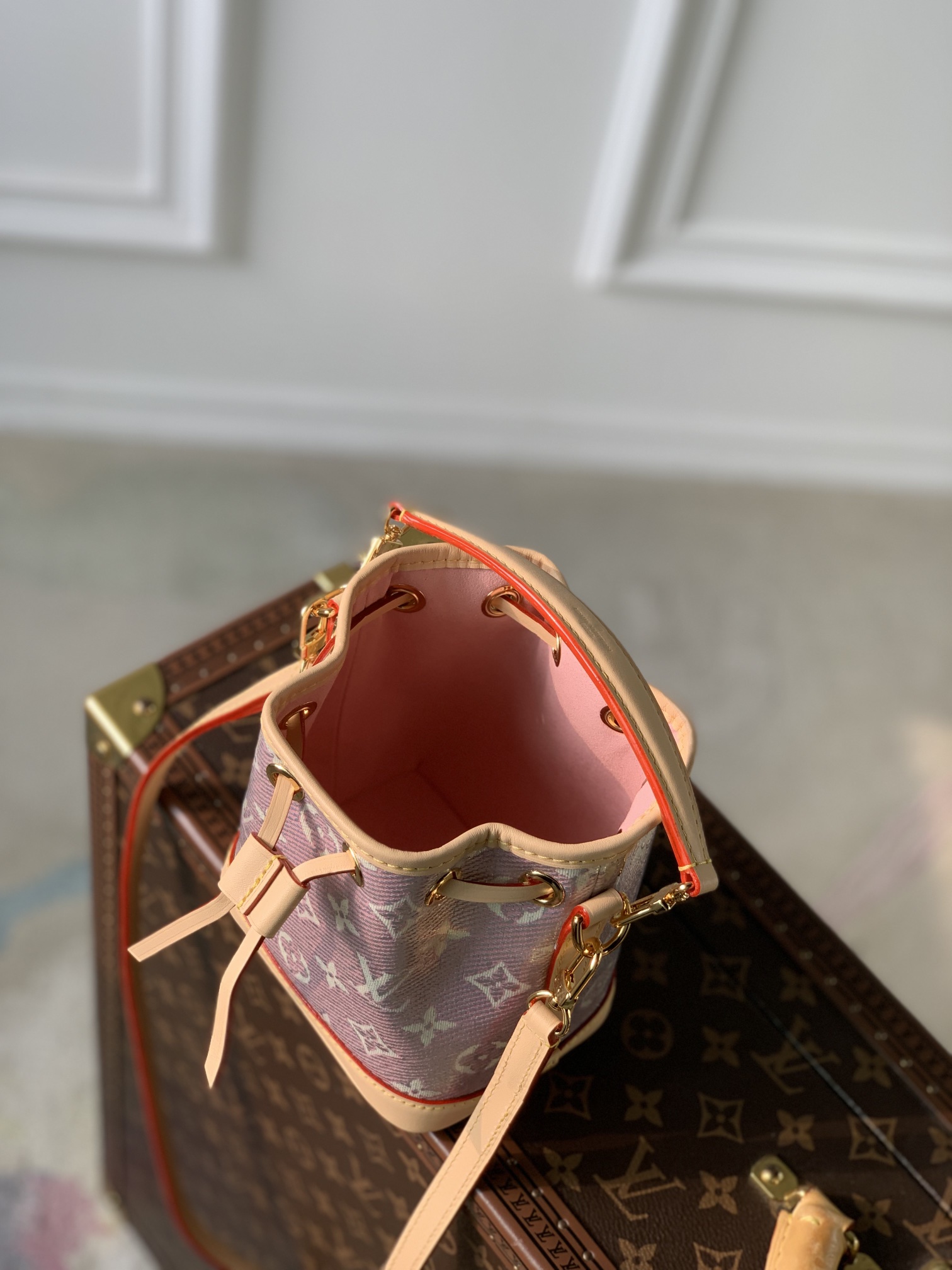 l0*is V*t0n nano noé-13*16*10cm