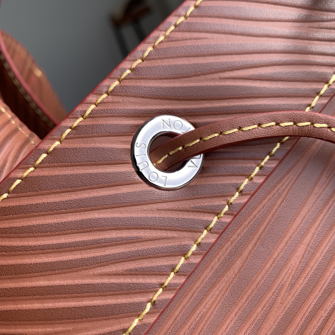 l0*is V*t0n maxi noé sling handbag-34 x 48 x 18cm