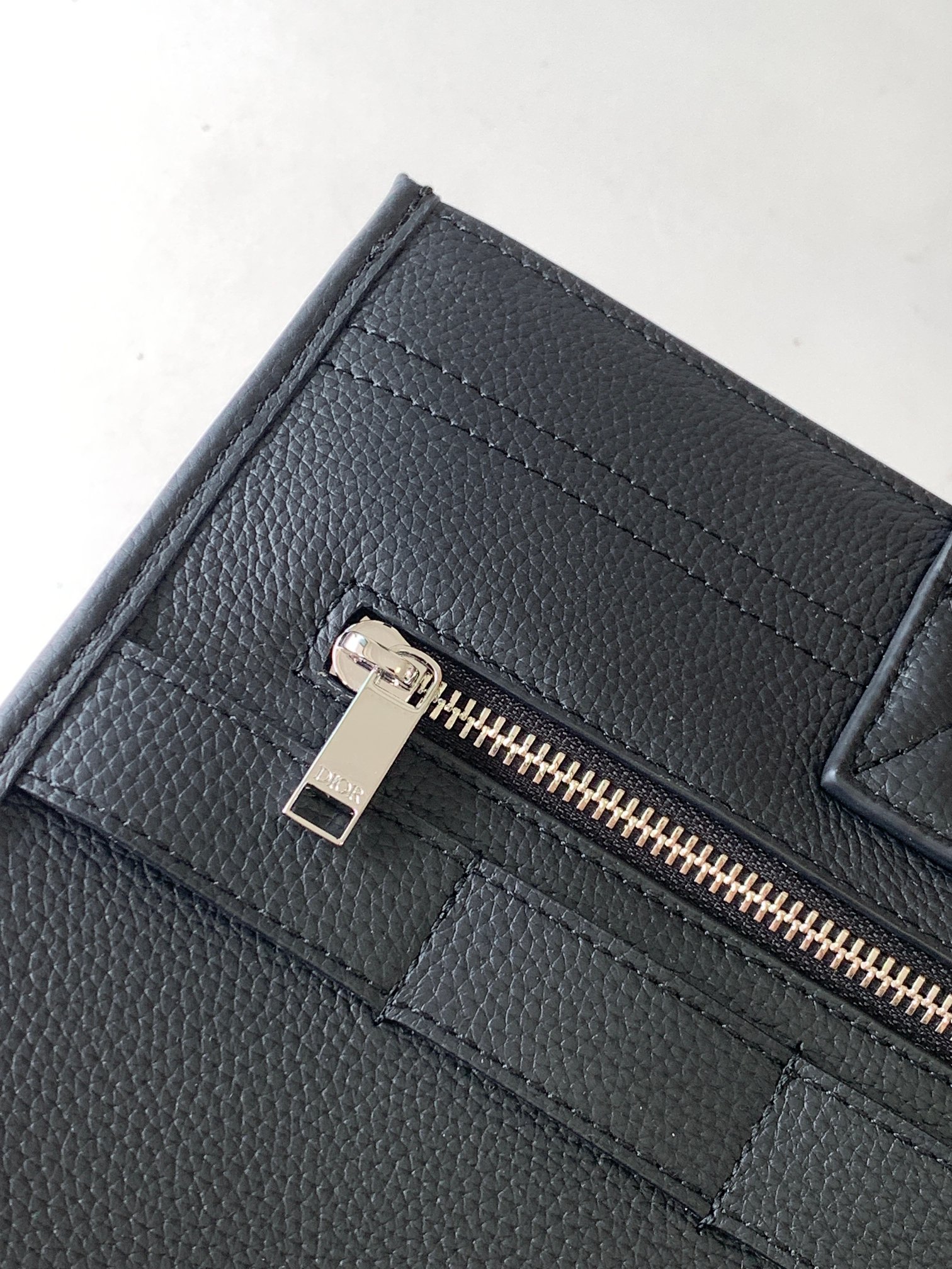 D*or safari tote-39 x 35 x 11cm