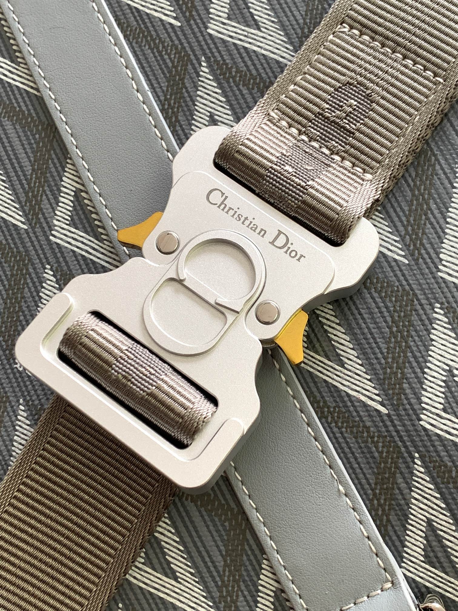 D*or lingot messenger bag-35 x 27 x 6cm