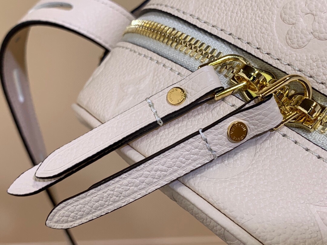 l0*is V*t0n boite chapeau souple-20 x 22.5 x 8cm