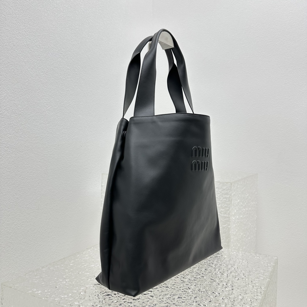M*um*u hobo tote-38.5*11*39cm