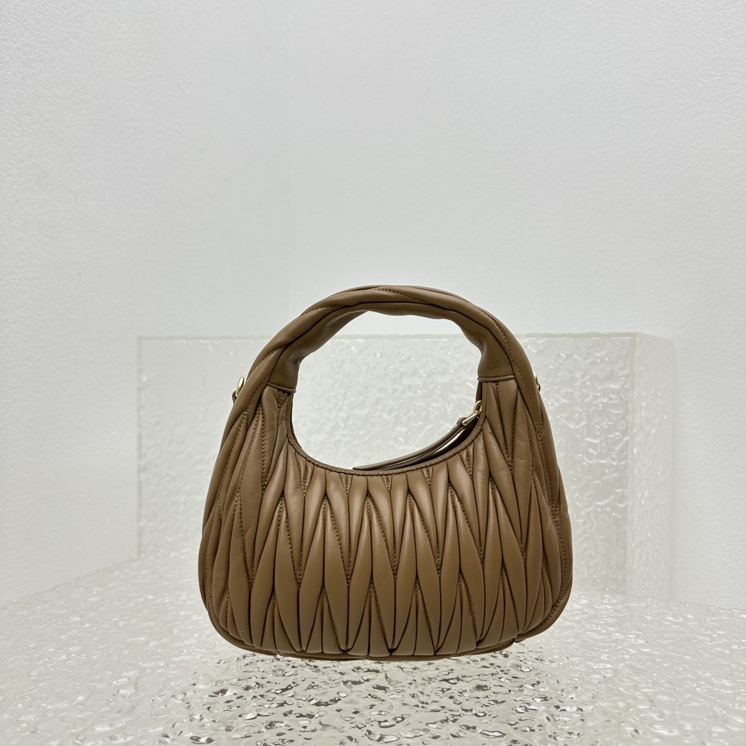 M*um*u wander hobo bag-20*6*17cm