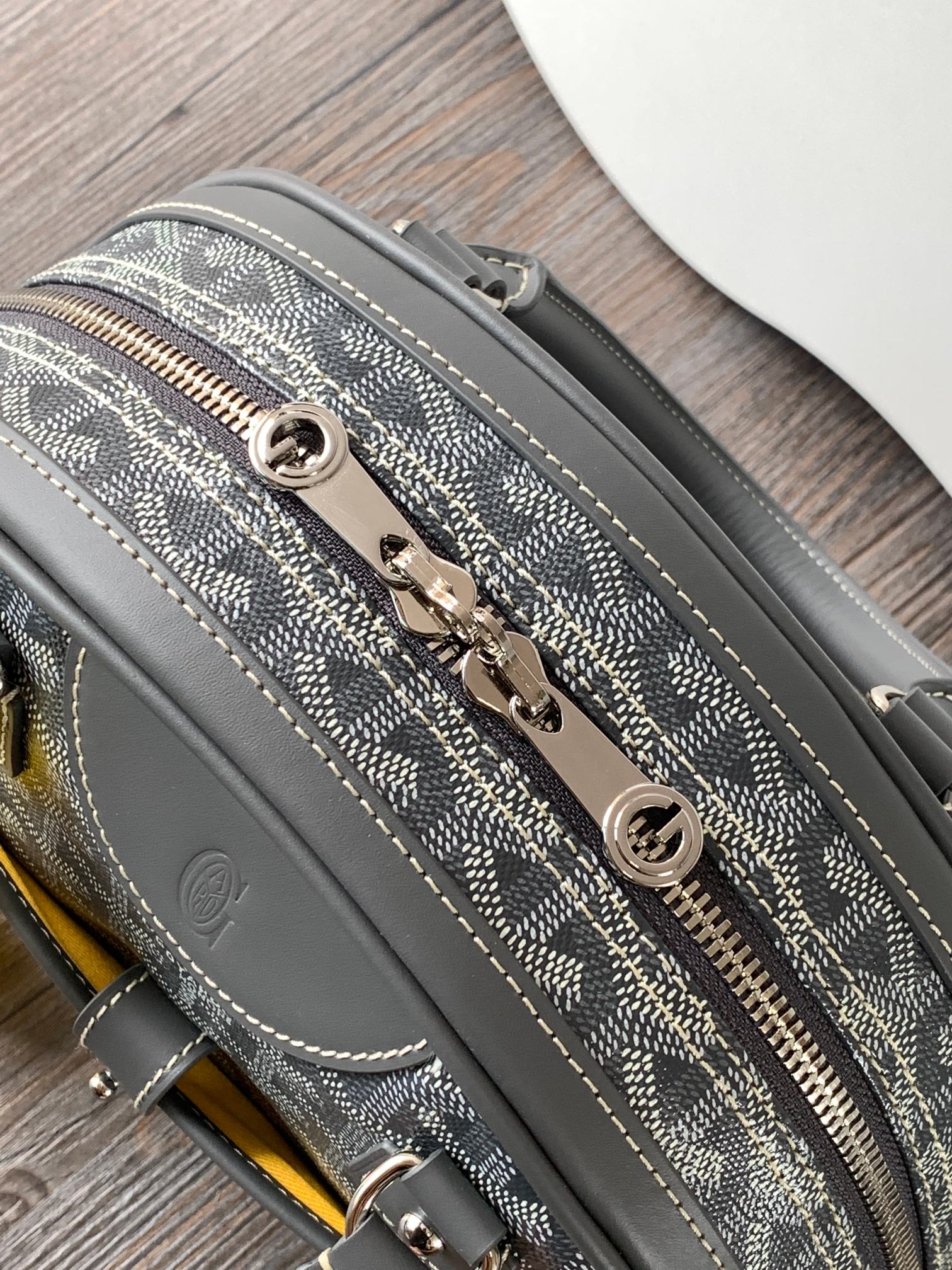 Go*ard vintage bag-26.5x8x17cm