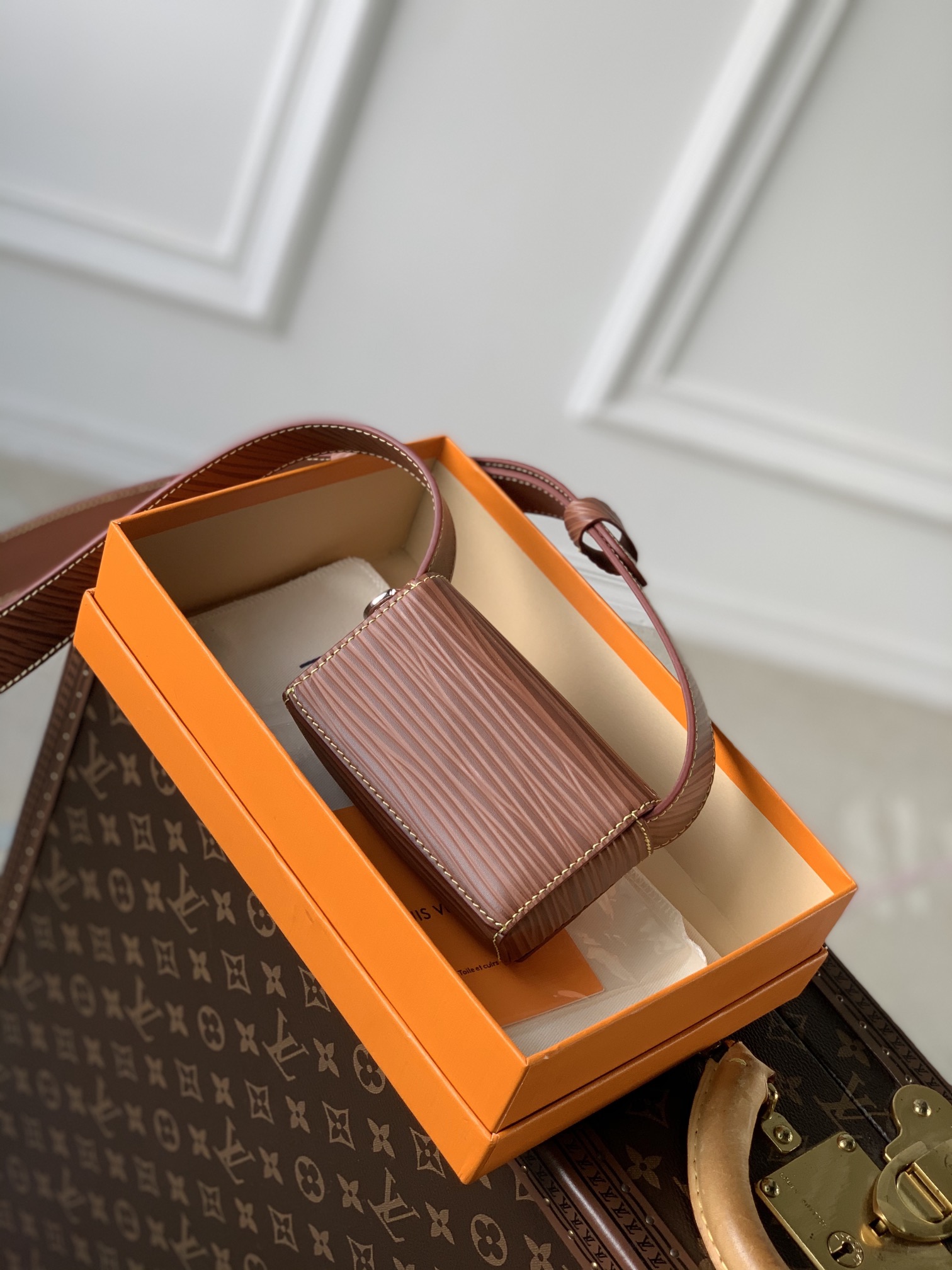 l0*is V*t0n micro steamer bag-13*8*4.5cm