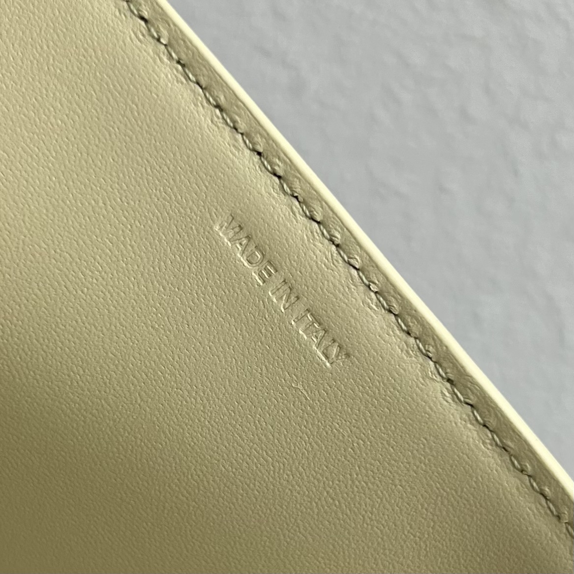 Ce**e college triomphe bag-20x15.5x6cm