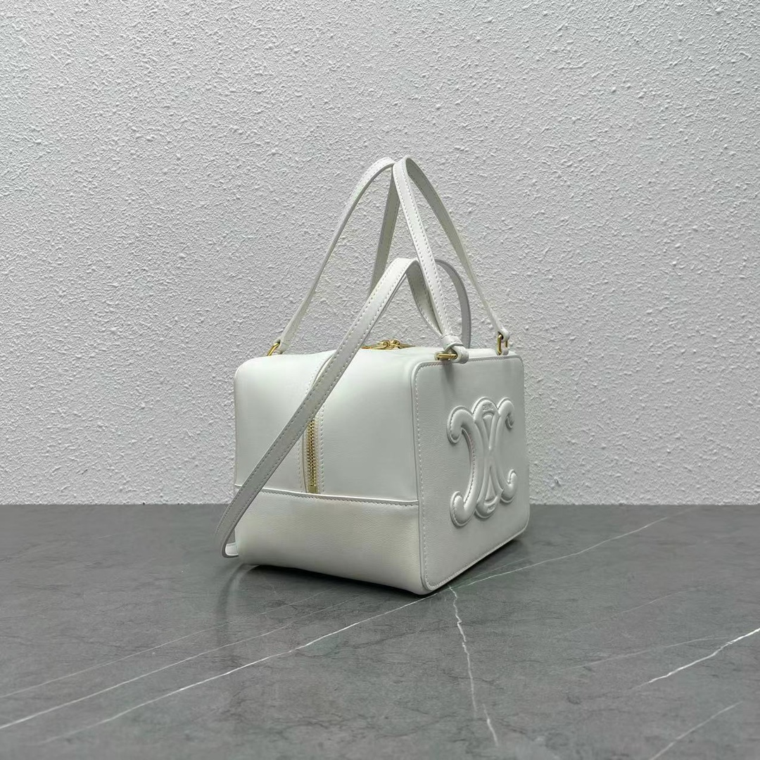 Celin Holded Handbags-20×15×13CM