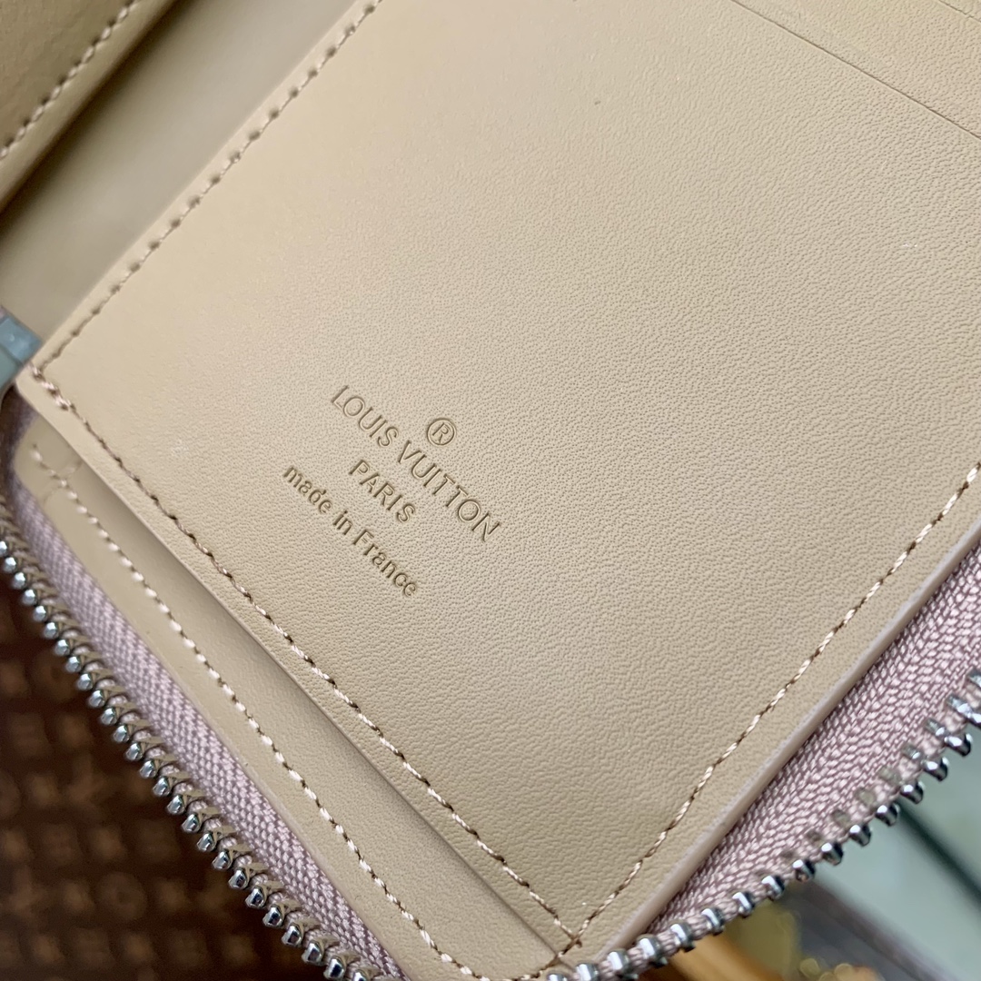 l0*is V*t0n zippy wallet m82529-20*10cm