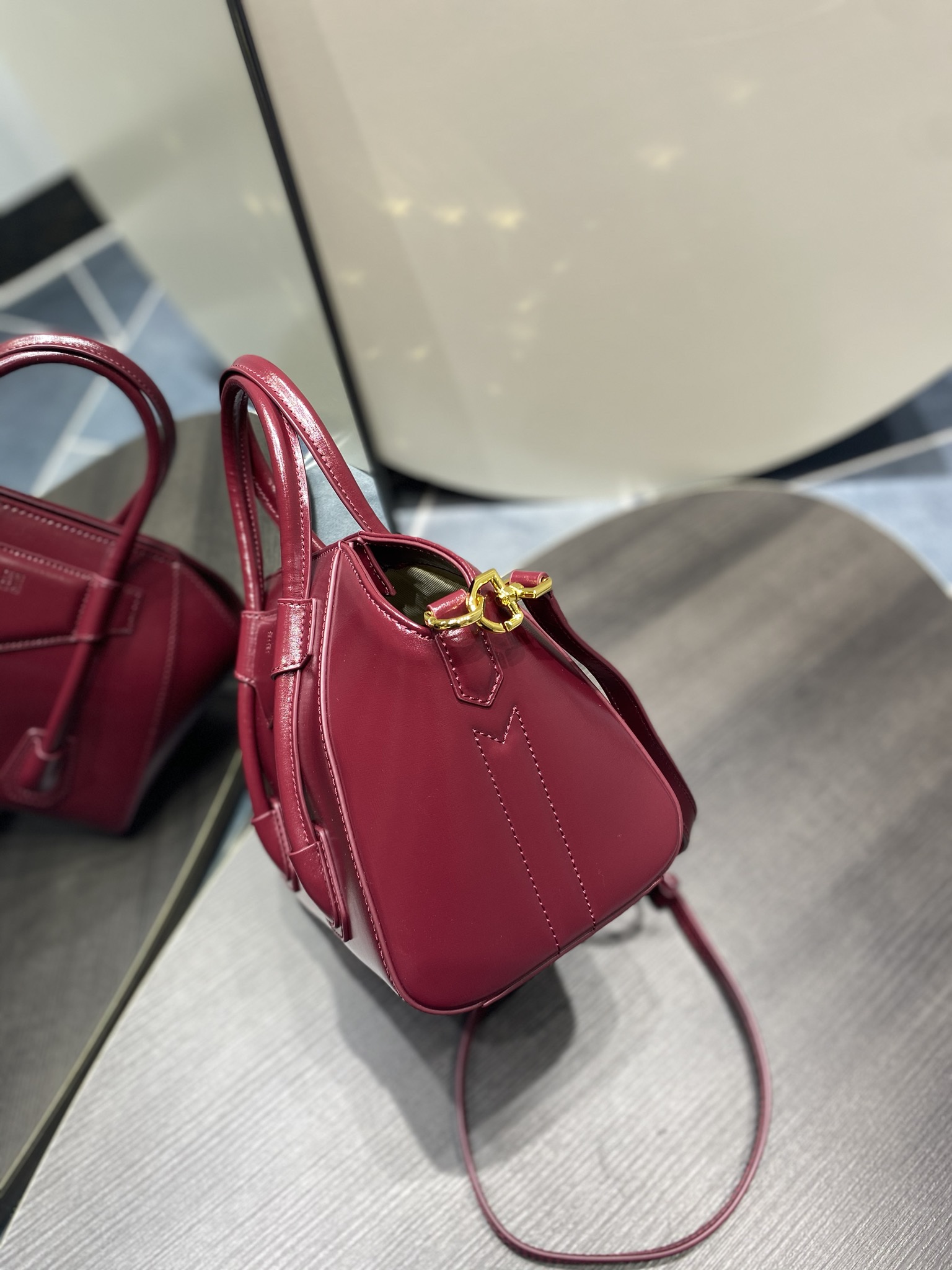 Givenchy Antigona Tote-22*20*13CM