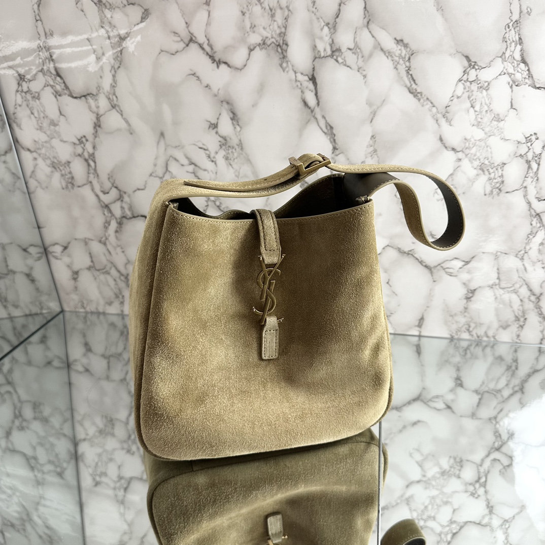 Y*L le5a7 vintage bag-23×22×8.5cm