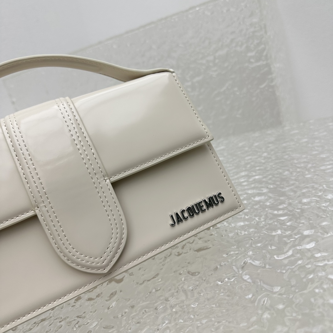 Jacquemus Large Bamnino Bag-24x13x7CM