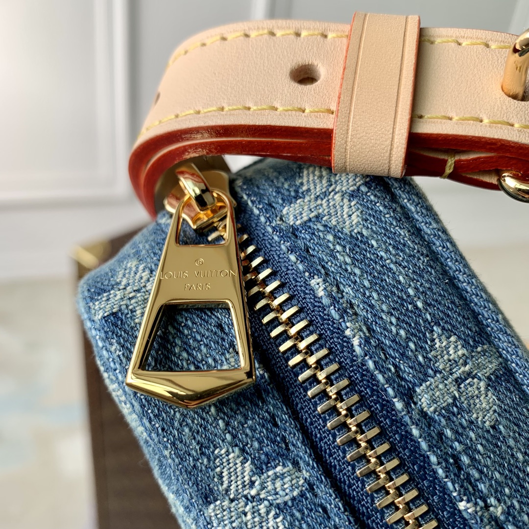 l0*is V*t0n croissant mm-21 x 7 x 5cm