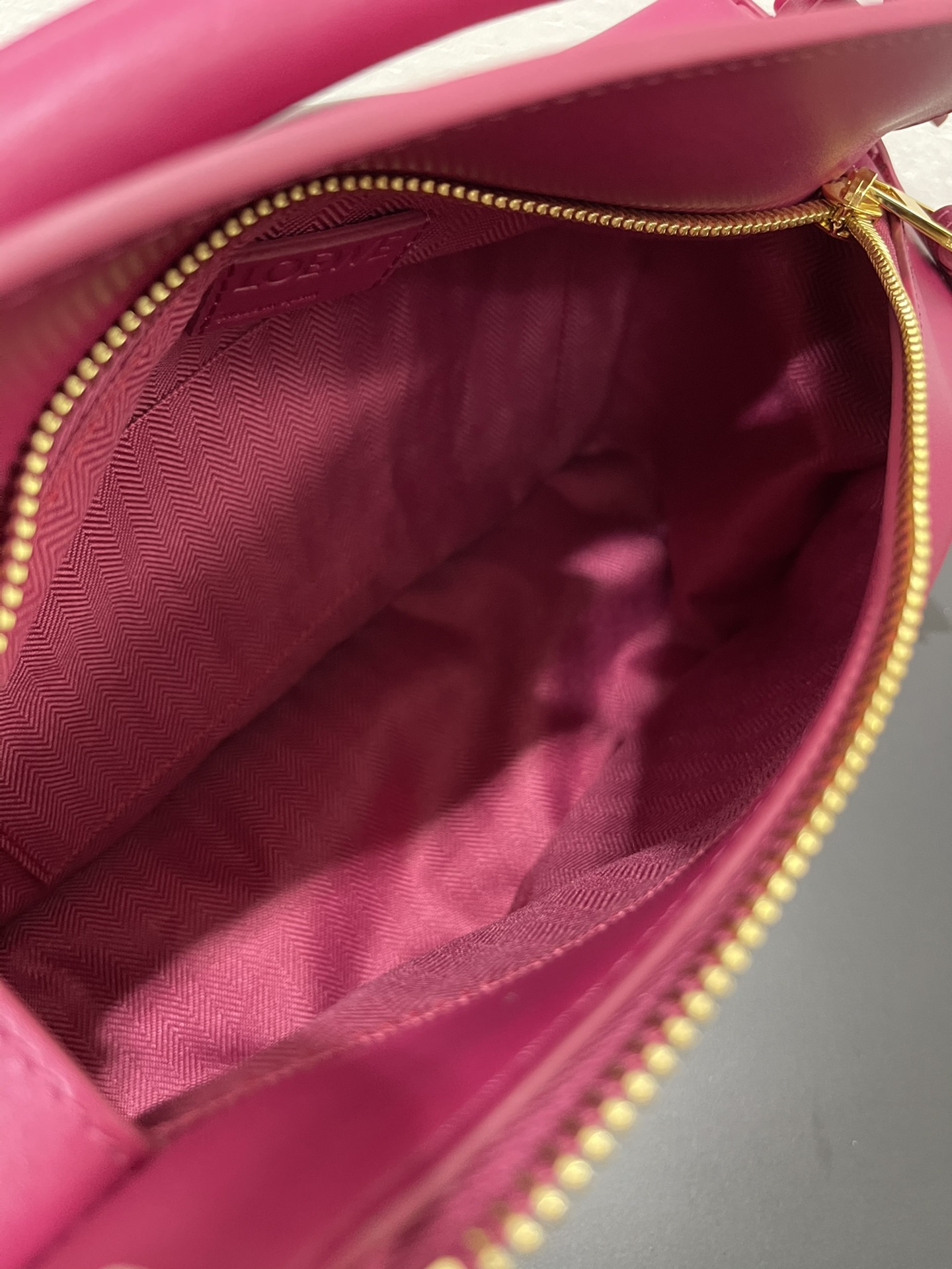 L0ew* puzzle small bag-24*10*14cm