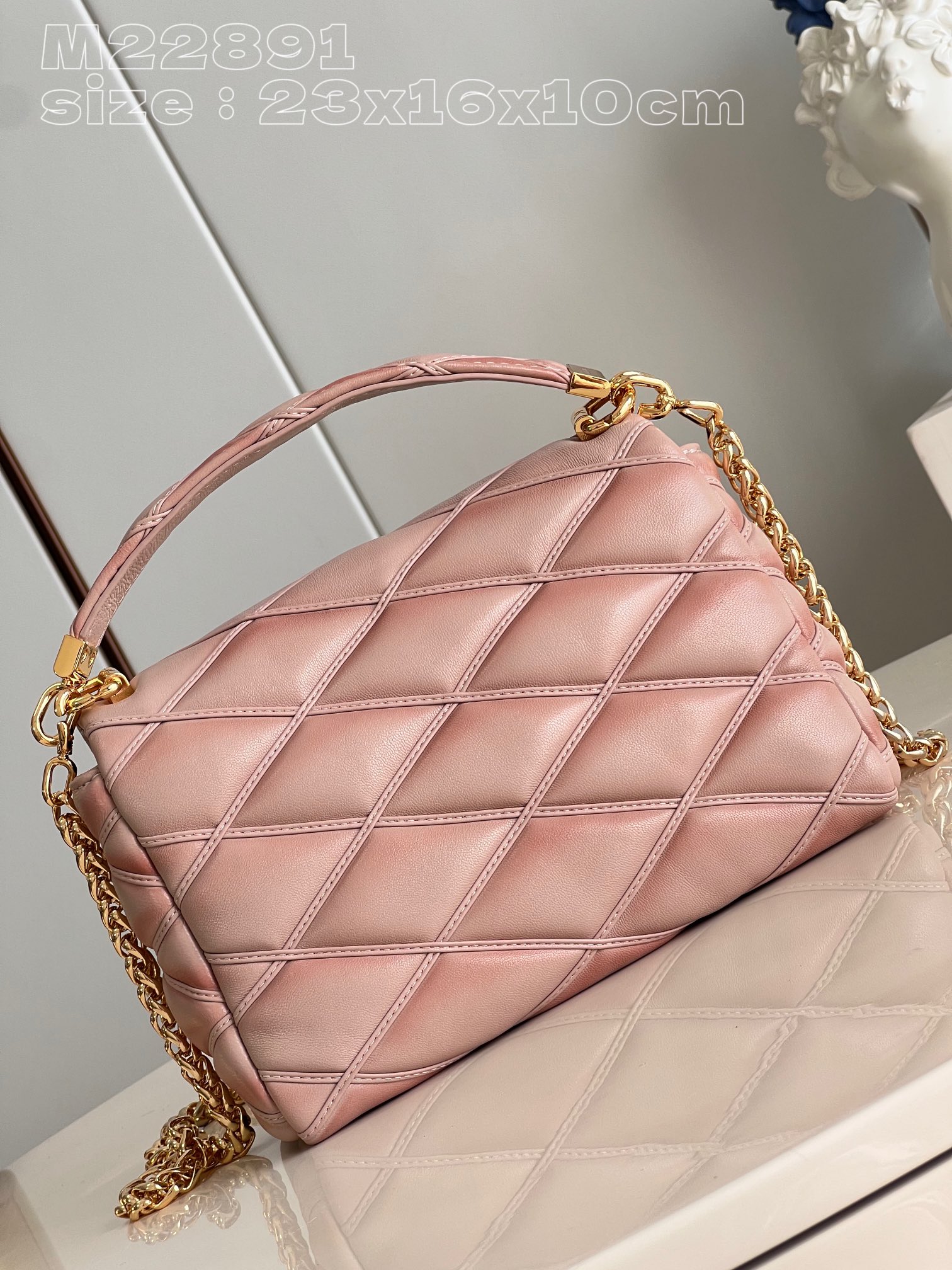 l0*is V*t0n go-14 bag-m22891-23.0 x 16.0 x 10cm