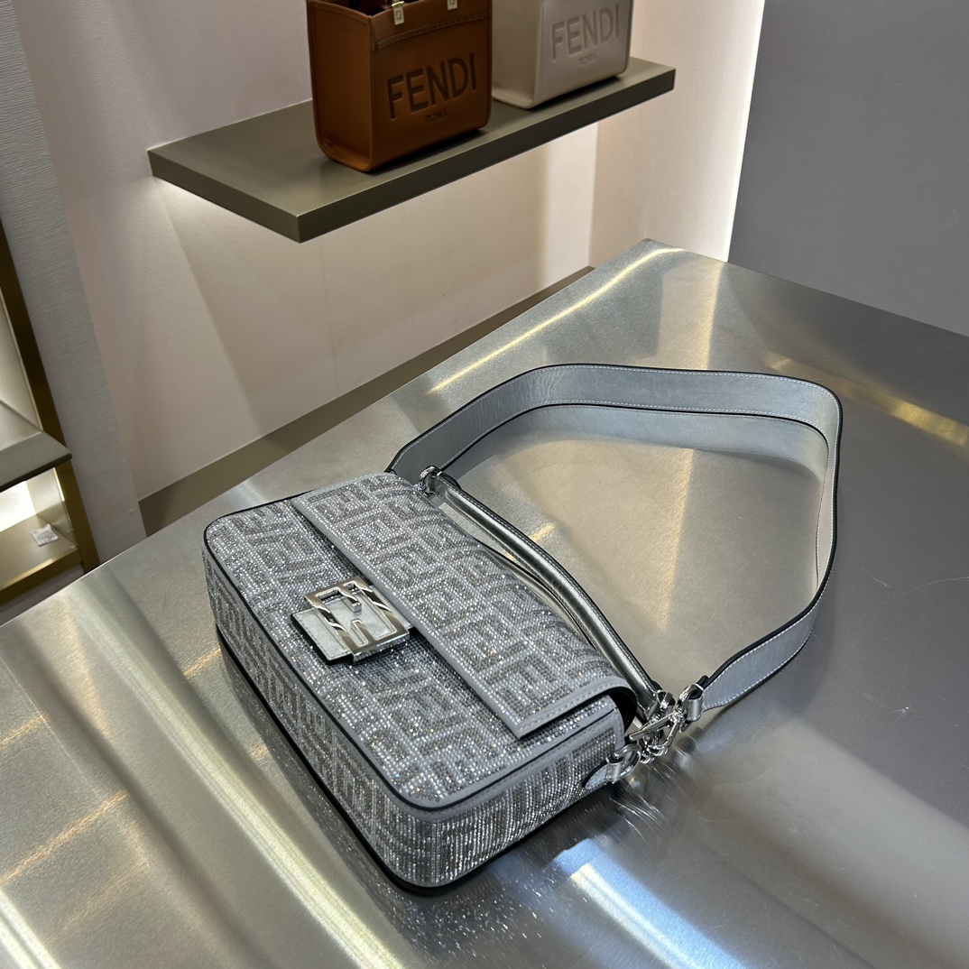 F**di baguette bag-27*15*6cm