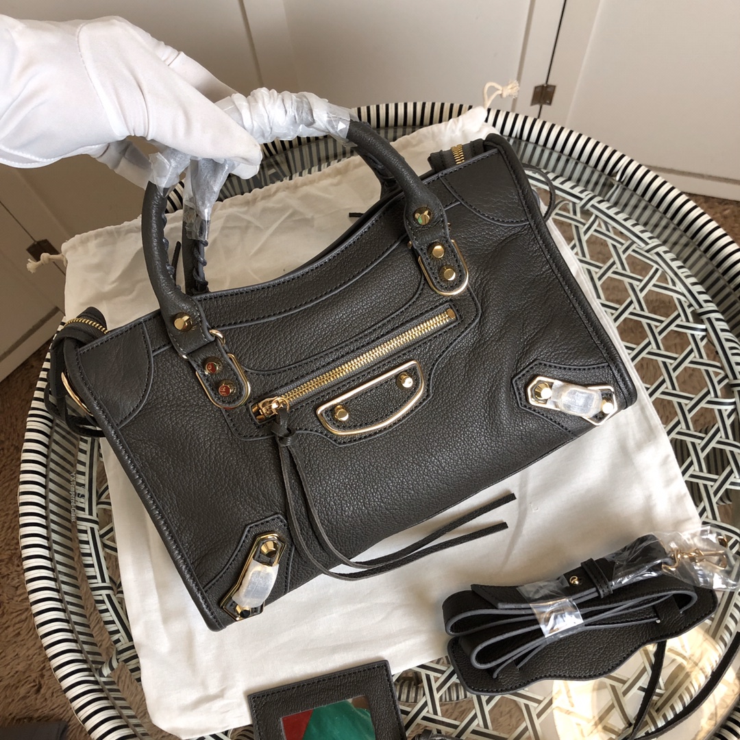 Ba*len*cia*ga graffiti classic city