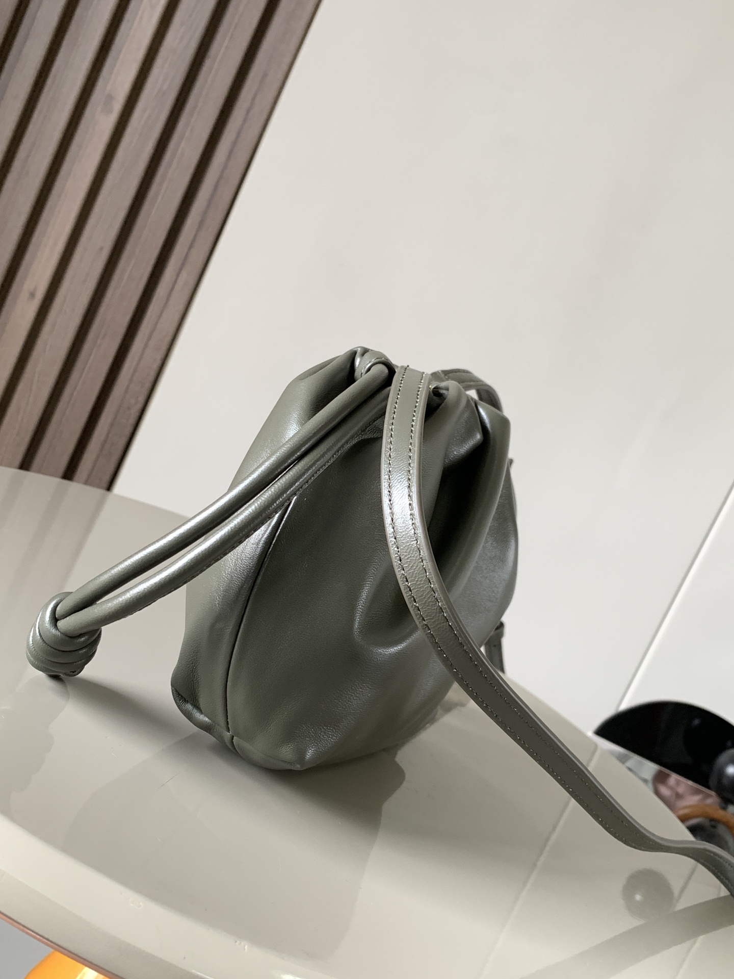 L0ew* mini flamenco purse bag-23*17*5.5cm