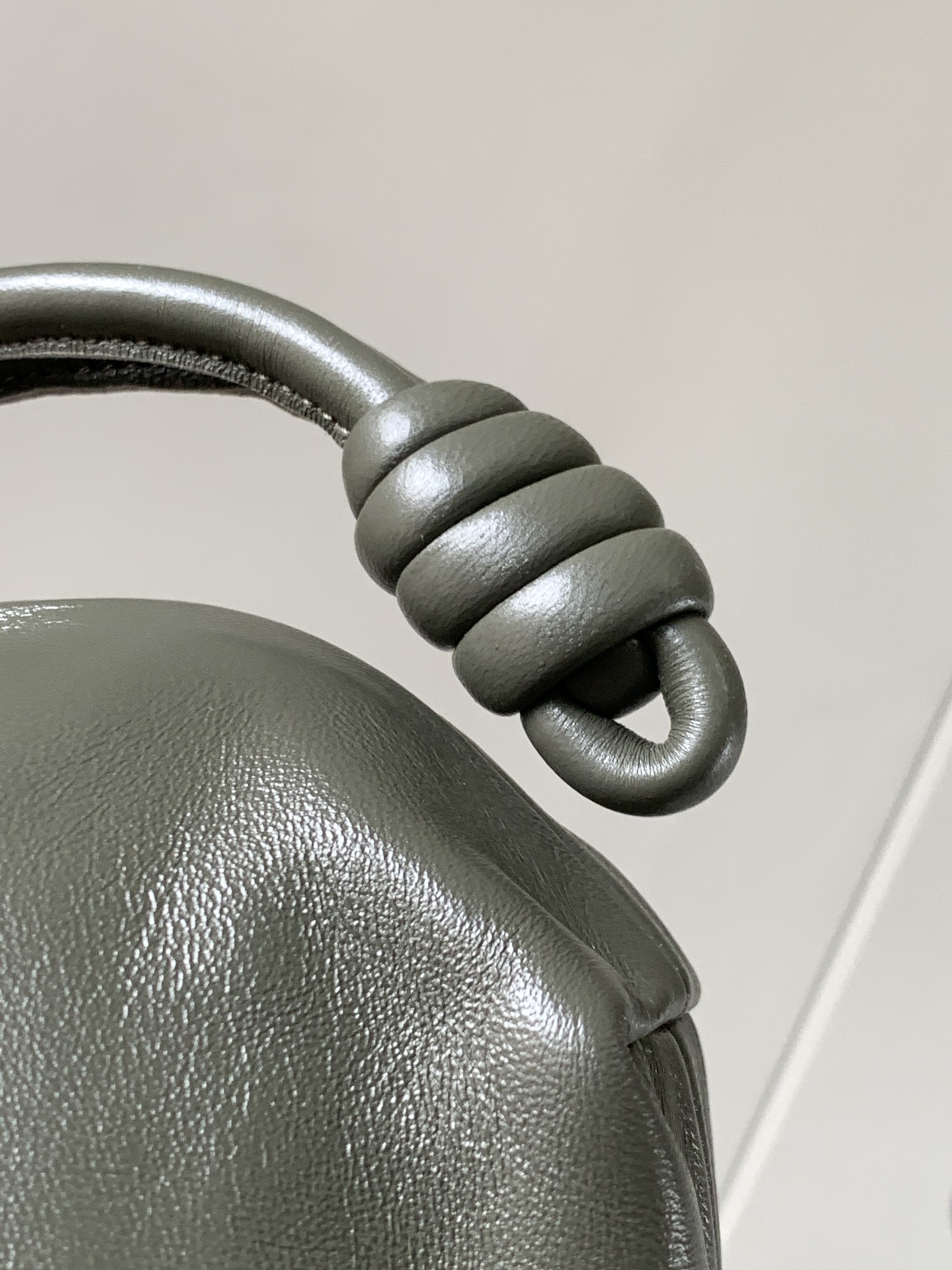 L0ew* mini flamenco purse bag-23*17*5.5cm