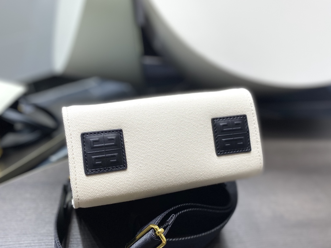 Givenchy Cabas G-Tote-19x8x16CM